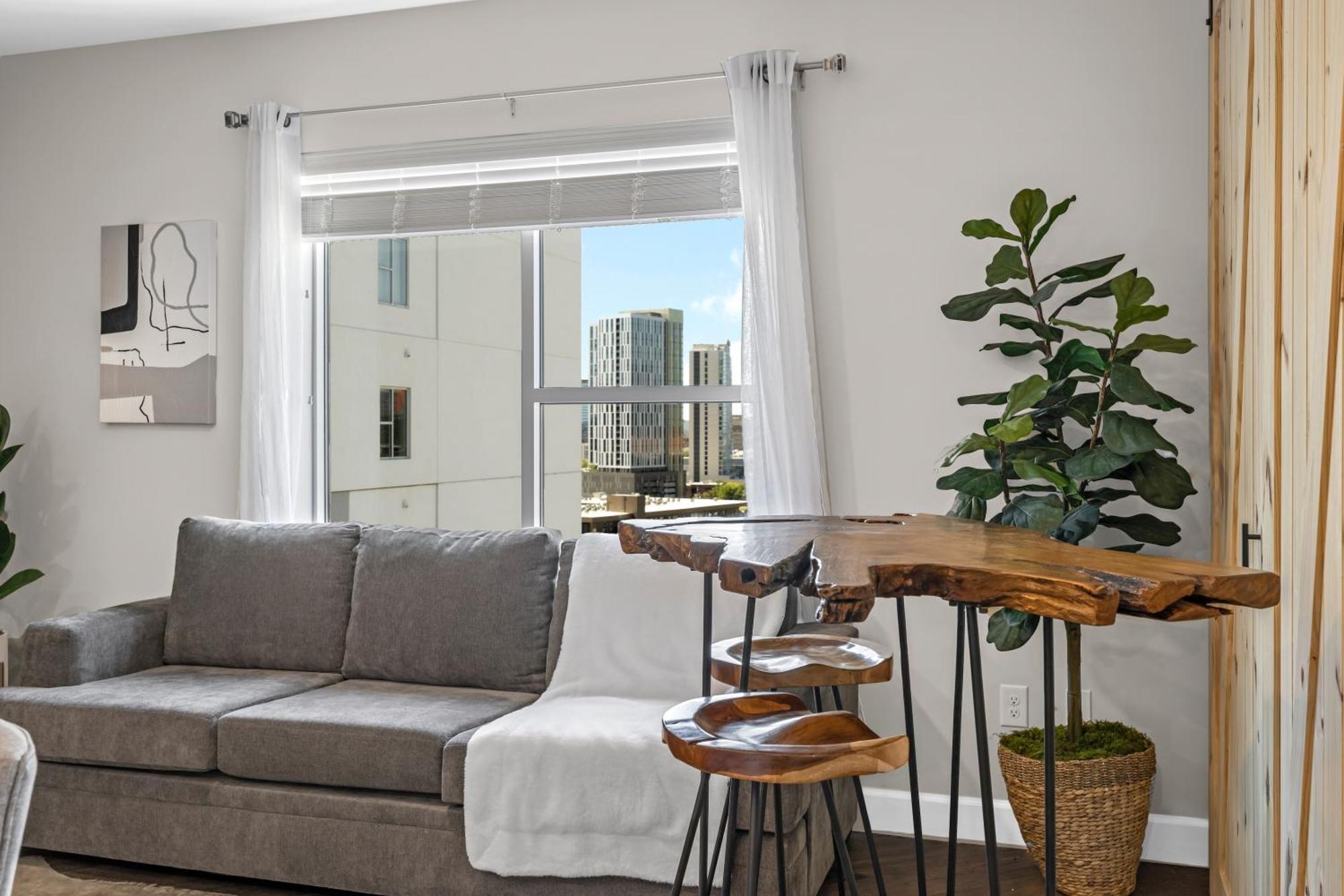 The Bel Air Suite The Gulch แนชวิลล์ ภายนอก รูปภาพ